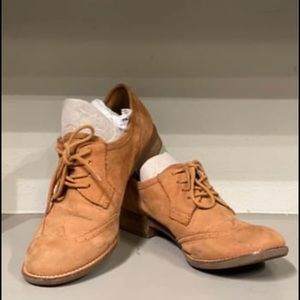 Gianni Bini Oxford shoes